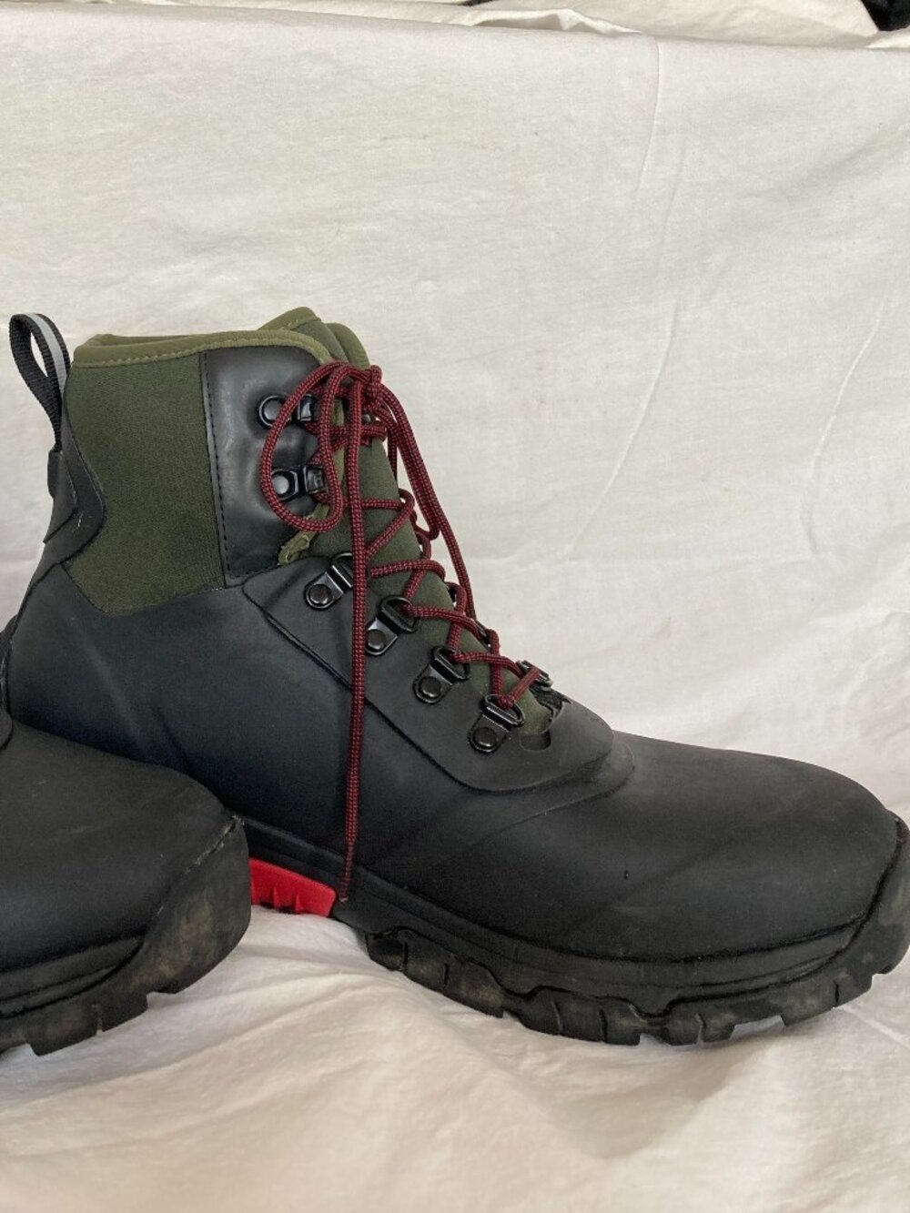 MUCK fully waterproof boots, men's size 10
